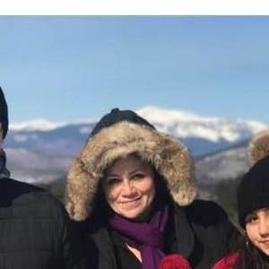 Meet your Posher, Claudia